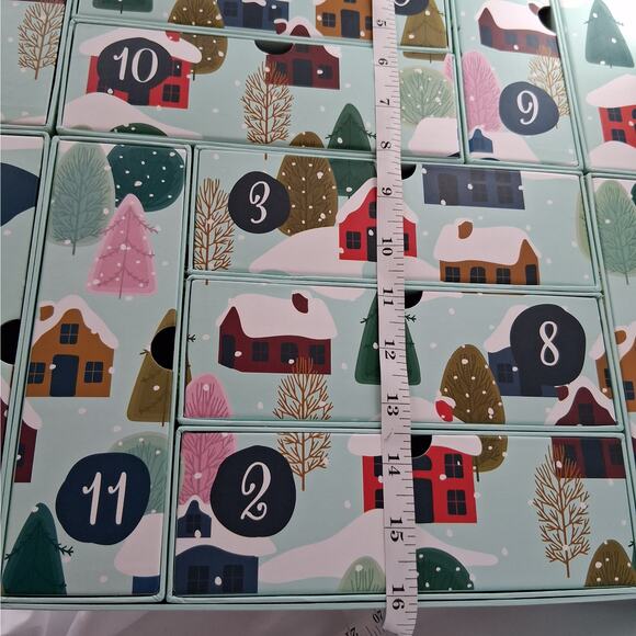 Harry & David Advent Calendar 12 Days Hard Cardboard - Picture 6 of 7